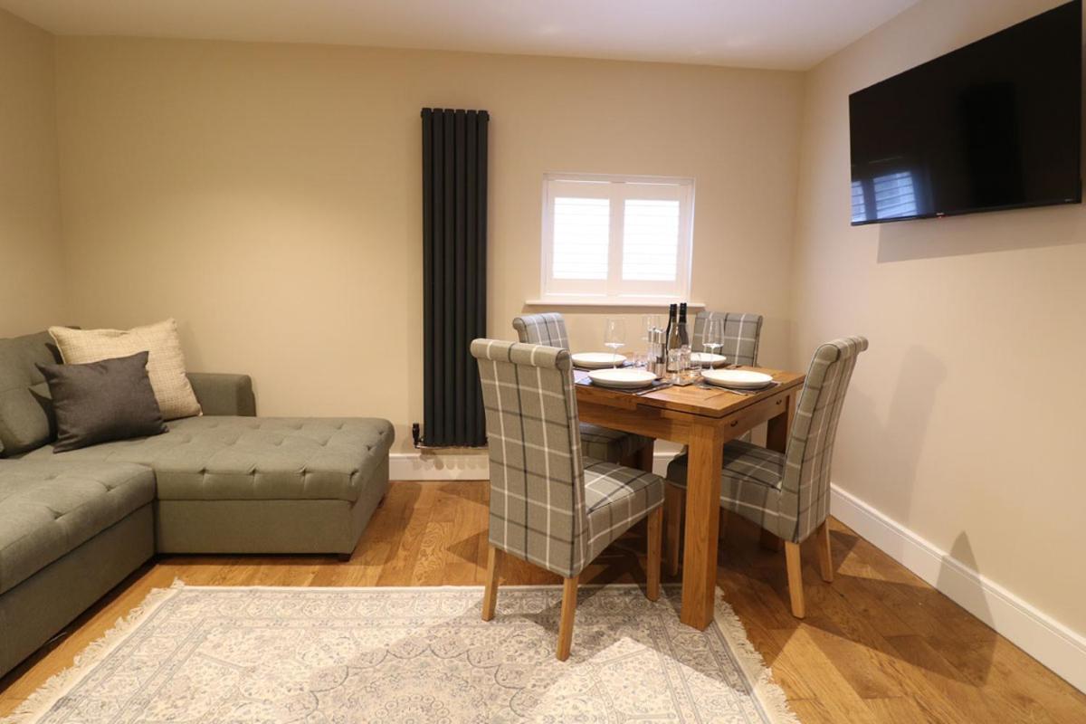 Ashbourne Luxury Suites Extérieur photo