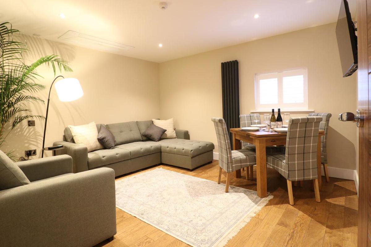 Ashbourne Luxury Suites Extérieur photo