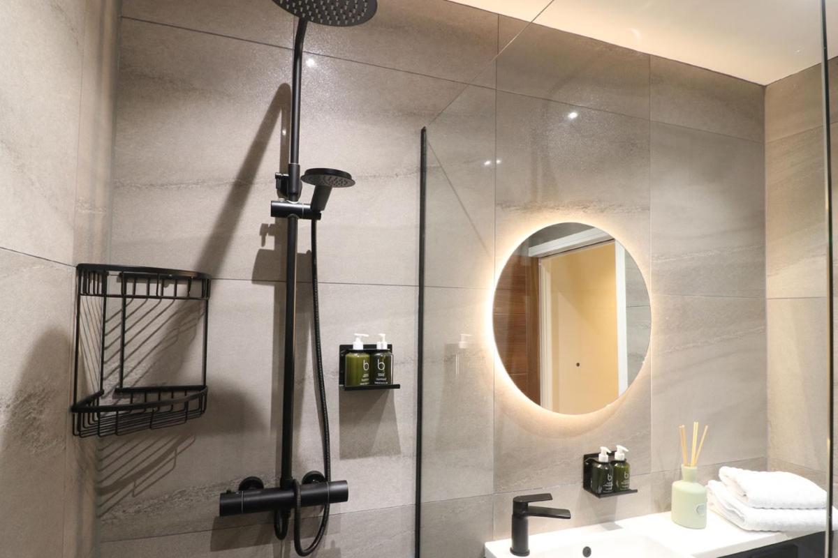 Ashbourne Luxury Suites Extérieur photo