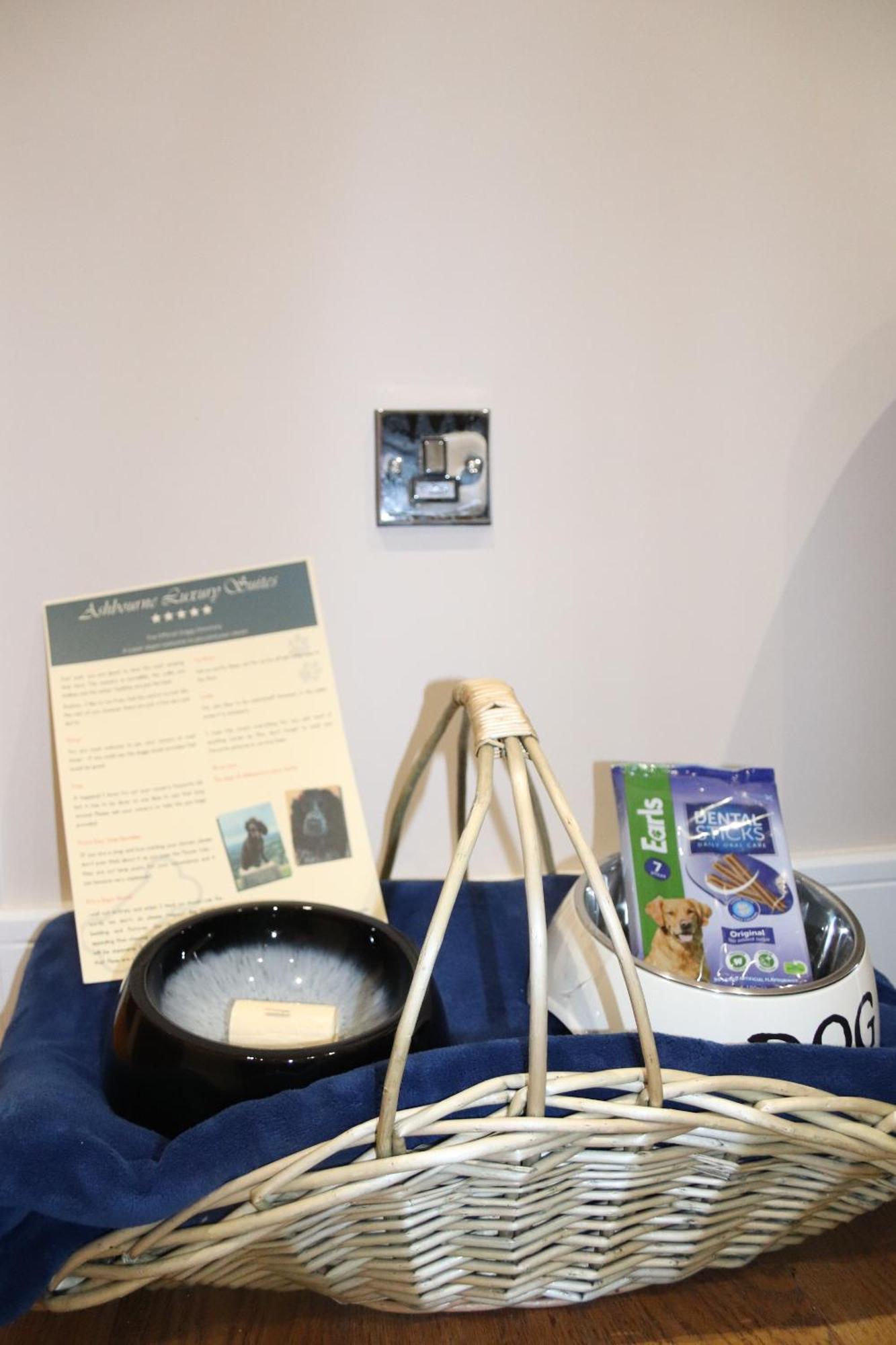 Ashbourne Luxury Suites Extérieur photo